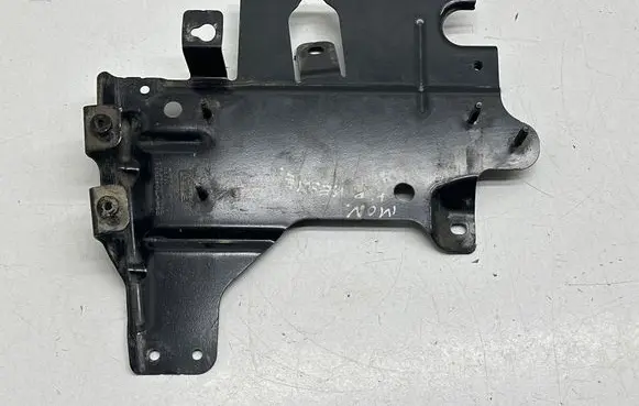 Ford Mondeo MK V Engine control unit holder EG9A12A692G