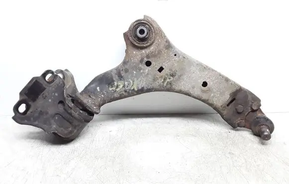 Volvo XC60 Front lower control arm/wishbone 