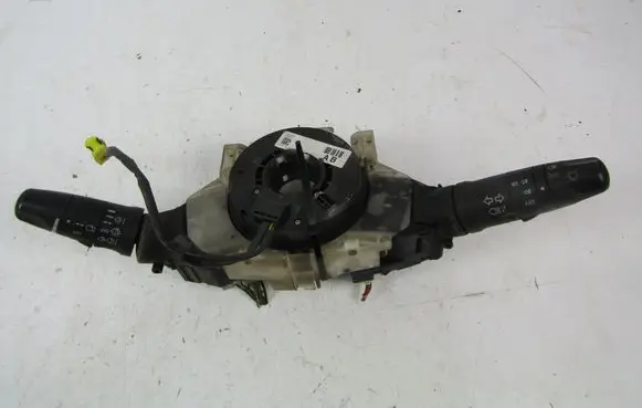 Nissan Almera Tino Wiper turn signal indicator stalk/switch 
