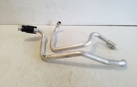 Volkswagen Tiguan Heater radiator pipe/hose 