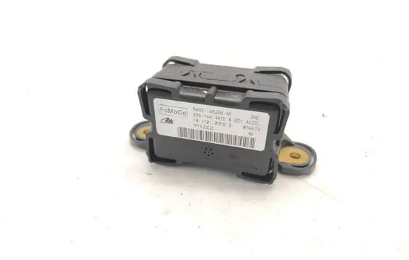 Jaguar XJ X350 ESP acceleration yaw rate sensor 5W9314B296AE 10170103593