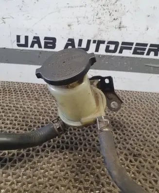 Toyota Corolla Verso AR10 Power steering fluid tank/reservoir