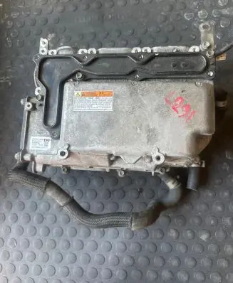 Toyota Auris E180 Voltage converter inverter G920076030