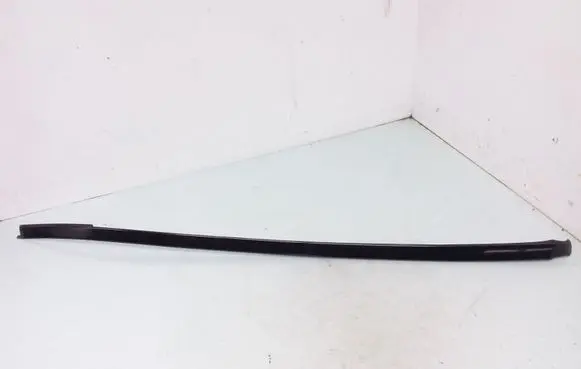 Mercedes-Benz C W203 Windshield trim A2036983298