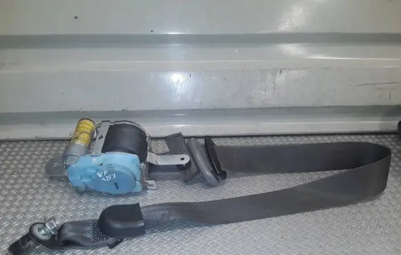 KIA Sorento Front seatbelt 