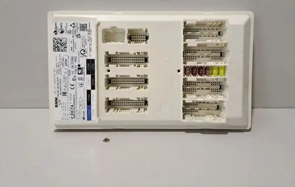 BMW X7 G07 Central body control module 5A9CF94 5B8E989