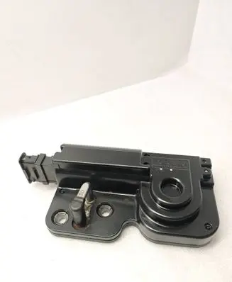 Porsche Cayenne (9PA) Tailgate/trunk/boot lock/catch/latch 7L0827511C 40500148