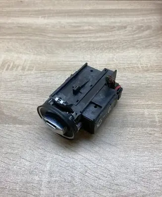 Volkswagen PASSAT B6 Ignition key card reader 3C0905843Q
