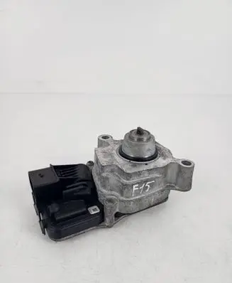 BMW X5 F15 Gearbox-reducer motor 8643153