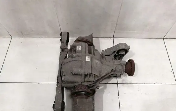 Bentley Continental Rear differential 08Y500043E