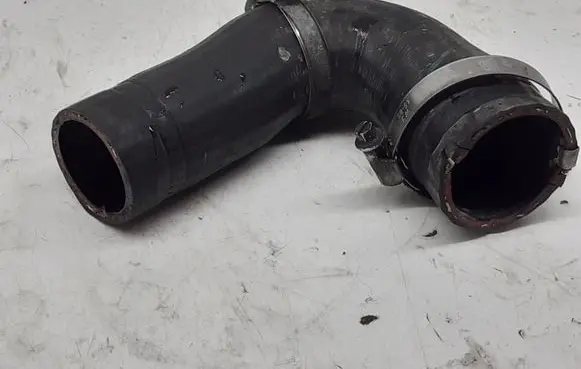 Land Rover Range Rover Sport L320 Engine coolant pipe/hose