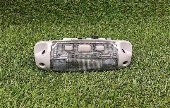 Ford Focus Front seat light 8M5A15K609CB 169572 28126797