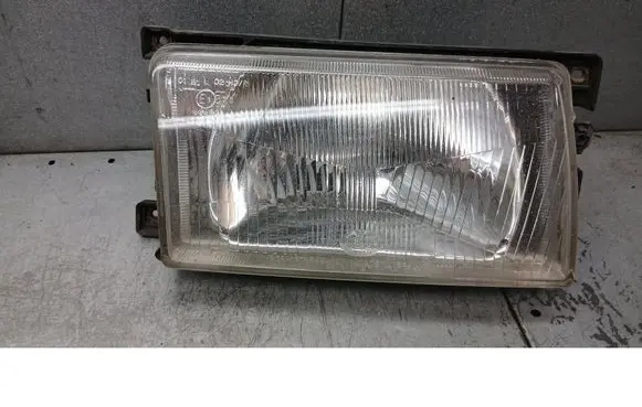 Volkswagen Polo II 86C 2F Front reflector 