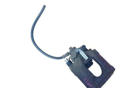 Volkswagen Touareg I Rear brake caliper 7L6967