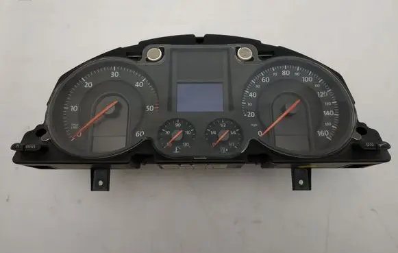 Volkswagen PASSAT B6 Speedometer (instrument cluster) 3C0920960A