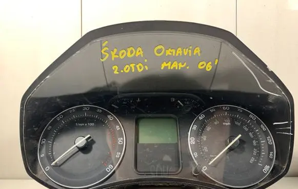 Skoda Octavia Mk2 (1Z) Speedometer (instrument cluster) 1Z0920910D