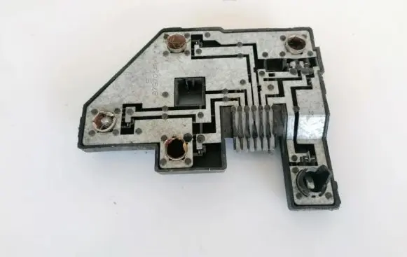 Opel Vectra B Tail light bulb cover holder 90568047