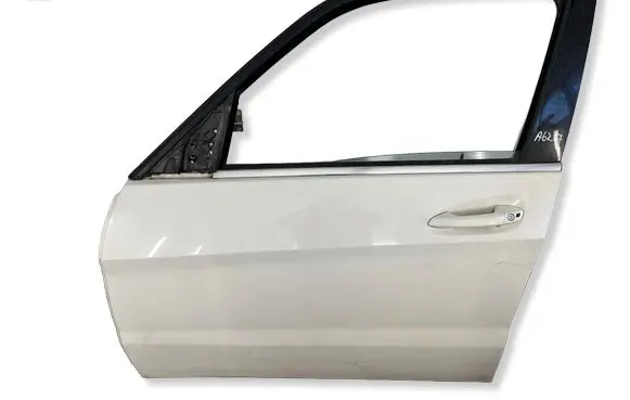 Mercedes-Benz GLK (X204) Front door 