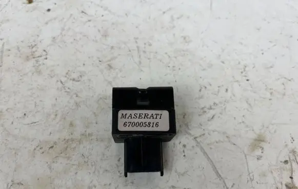 Maserati Levante ESP acceleration yaw rate sensor 670005816