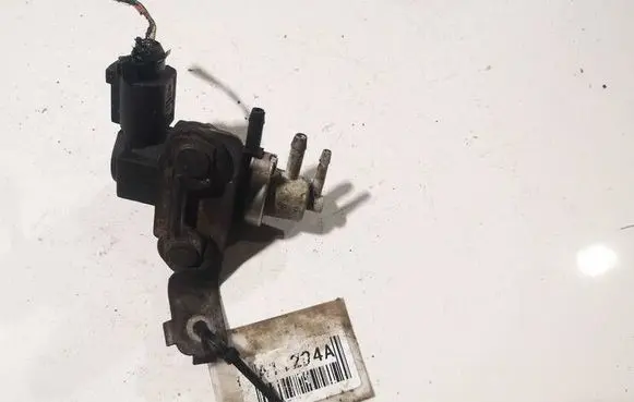 Mercedes-Benz A W168 Turbo solenoid valve 1J0806627