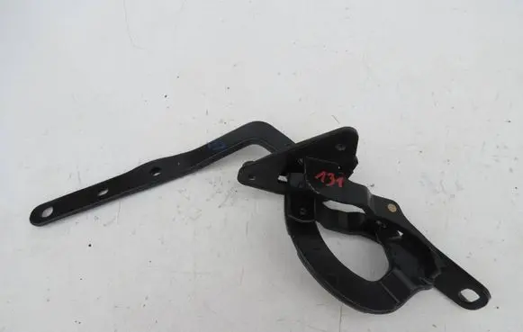 Volvo XC70 Tailgate/trunk/boot hinge