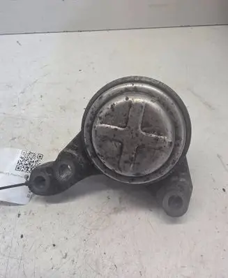 Volvo S60 Engine mount bracket G2769132