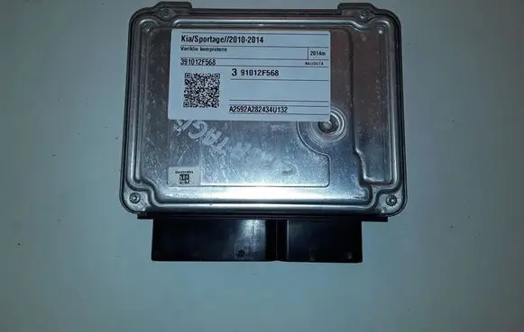 KIA Sportage Engine control unit/module 391012F568