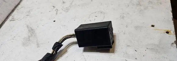 Opel Zafira B Coolant fan relay 13119468