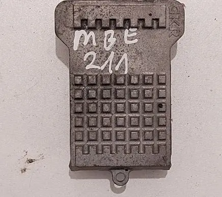 Mercedes-Benz E W211 Heater blower motor/fan resistor A2308216451 K6560002 9140010471