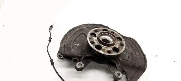 Mercedes-Benz GLA W156 X156 Front wheel hub 