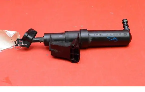 Volvo S40 Windshield washer spray nozzle 30699012