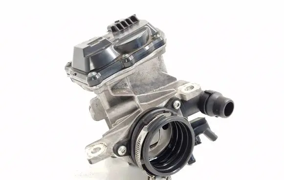 Ford Focus EGR valve JN1Q9M425AD 19206AC0173 338190462