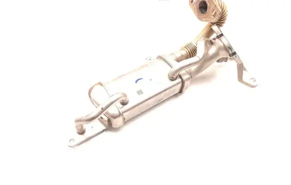 Dacia Sandero EGR valve cooler 147357324R 71431481A