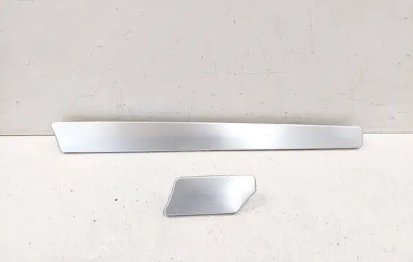 Mercedes-Benz R W251 Dashboard glove box trim A2516800671 A2516800571