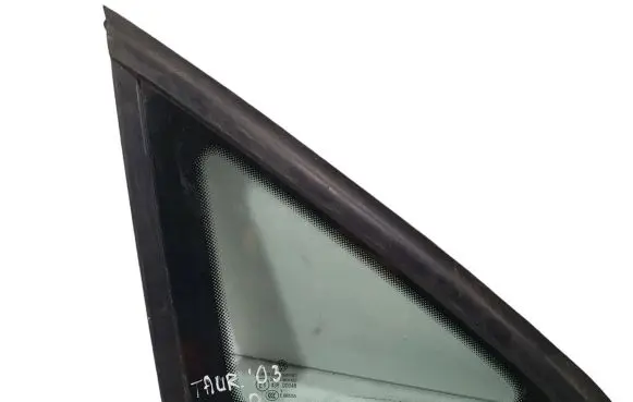 Volkswagen Touran I Front triangle window/glass 43R00048 E000255 DOT24M68AS2