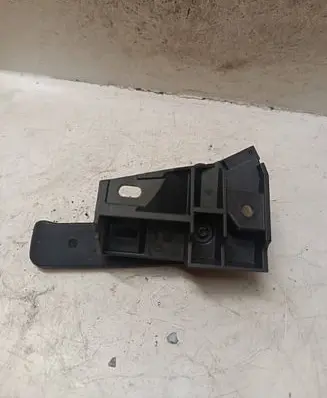 Volkswagen PASSAT B6 Engine bonnet (hood) release handle 1K1823633