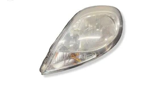 Opel Vivaro Headlight/headlamp 8200701363