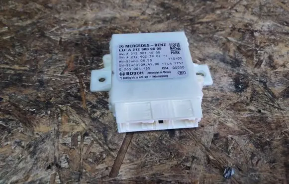 Mercedes-Benz E C207 W207 Parking PDC control unit/module A2129009505 A2129011500 A2129027902