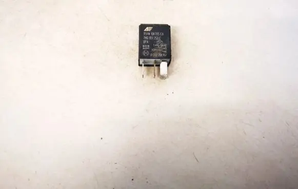 Volkswagen Caddy Other relay 95vw10k705ae 7m0951253c