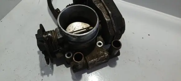Audi A4 S4 B5 8D Throttle valve