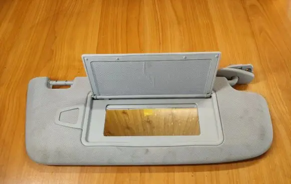 Mercedes-Benz S W221 Sun visor