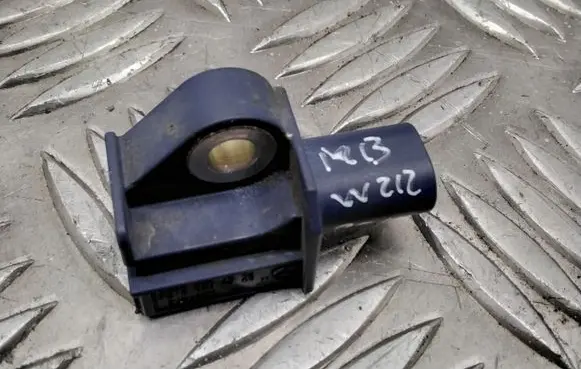Mercedes-Benz E W212 Airbag deployment crash/impact sensor A2128204926