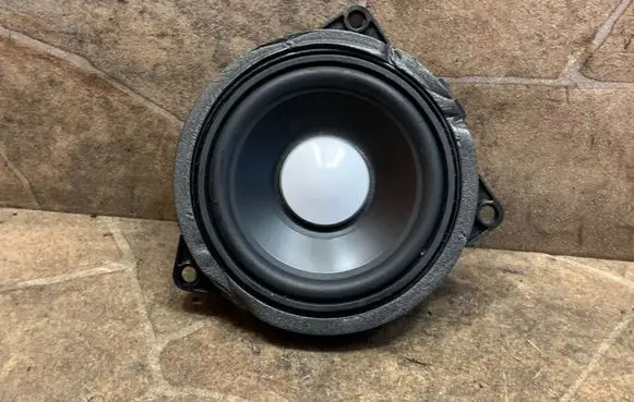 BMW 6 G32 Gran Turismo Front door speaker 9364956