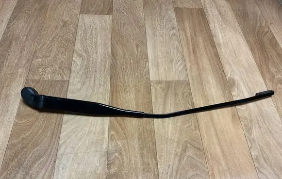 Mercedes-Benz A W168 Front wiper blade arm A1688200544