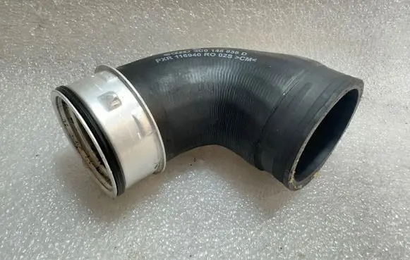 Volkswagen PASSAT B6 Intercooler hose/pipe 3C0145838D