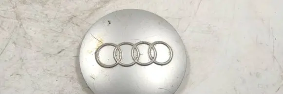 Audi A4 S4 B5 8D Original wheel cap 8D0601165B