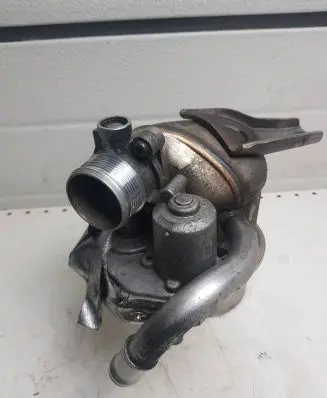 Audi A3 S3 8V EGR valve cooler 04L131512BQ 614310121 147715