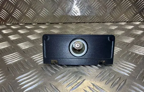 Volkswagen PASSAT B8 12 V Socket (rear) 3G0863916