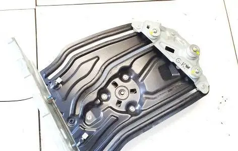 Maserati GranTurismo Sliding door window regulator with motor