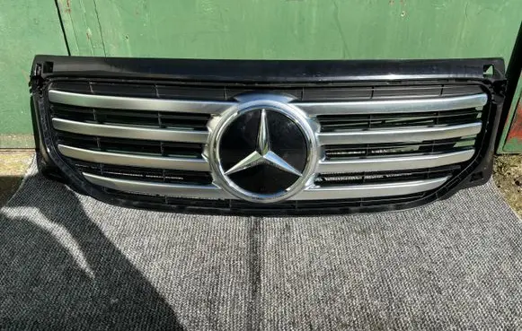 Mercedes-Benz GLB x247 Front grill A2478887201 A000888160 A0008800300